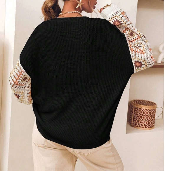 Cozy Floral Crochet V neck Oversized Sweater Top - Picture 8 of 12